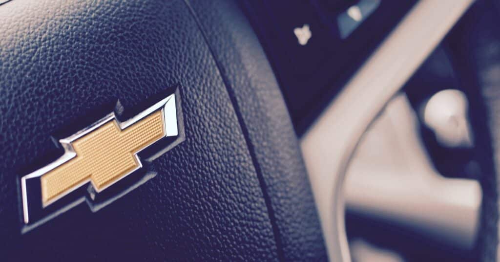 Chevrolet logo on steering wheel